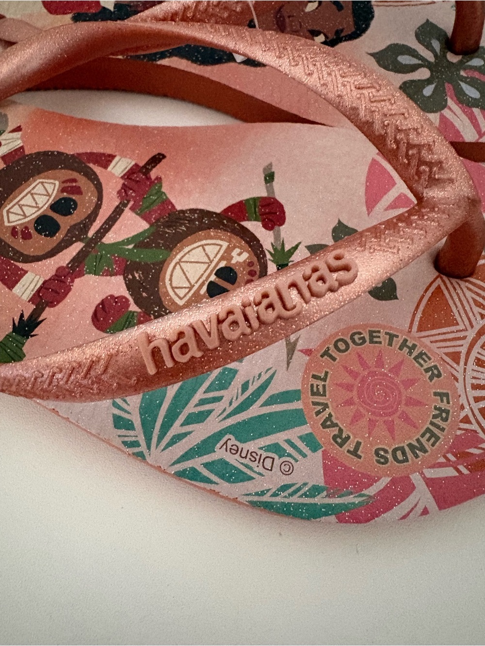 Havaianas Women’s Moana Disney Printed Flip Flops with Rose Gold Straps - Picture 5 of 12